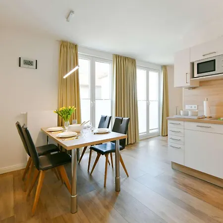 Haus Anna 4 아파트