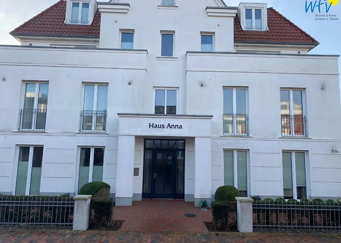 Haus Anna 4 アパート