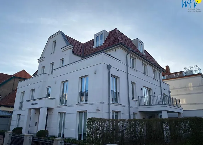 Haus Anna 4 アパート